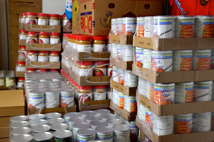 Healthy canned foods for food boxes.